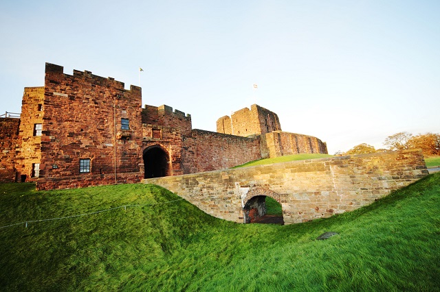 Carlisle - Castle 2 (D&H Photographers) 640px